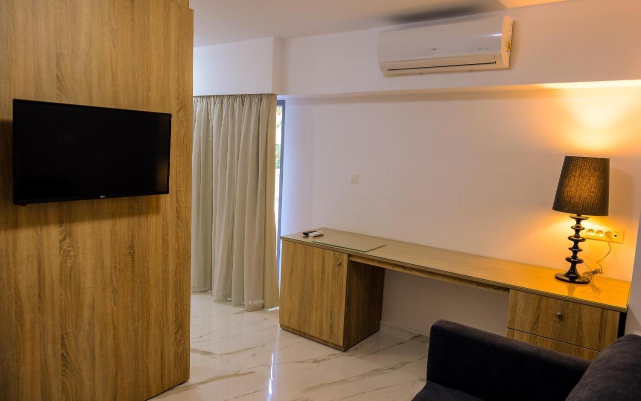 Island Dreams Rooms & Suites Rhodes City Esterno foto